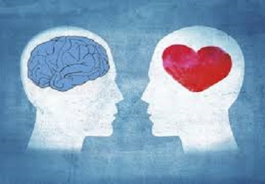 En la imagen se ve el contorno de 2 cabezas enfrentadas; Una con un cerebro y otra con un corazón